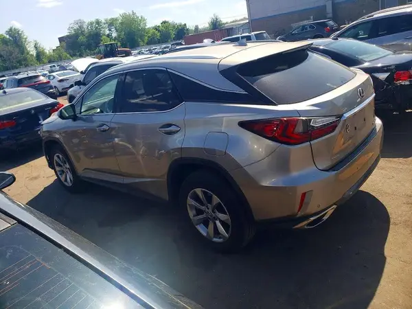 2T2BZMCA1KC178112 2019 LEXUS RX - Image 2