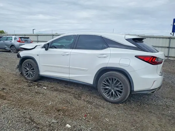 2T2BZMCA1KC189739 2019 LEXUS RX - Image 2