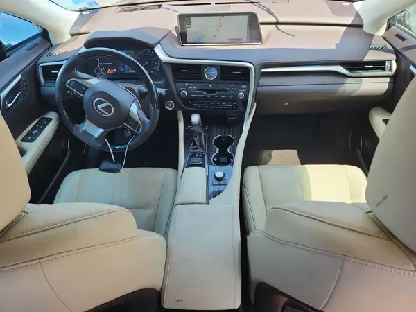 2T2BZMCA1KC193967 2019 LEXUS RX - Image 8