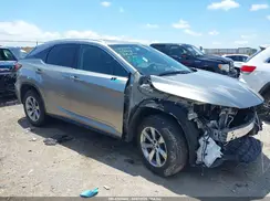 2T2BZMCA1KC195203 2019 LEXUS RX