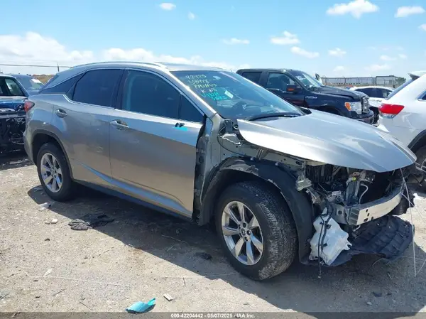 2T2BZMCA1KC195203 2019 LEXUS RX - Image 1