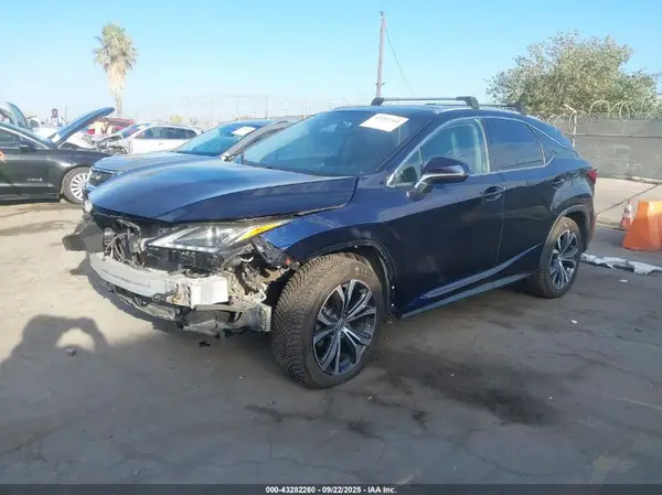 2T2BZMCA2GC002807 2016 LEXUS RX - Image 2