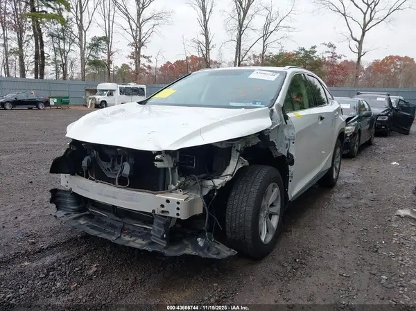 2T2BZMCA2GC043504 2016 LEXUS RX - Image 2