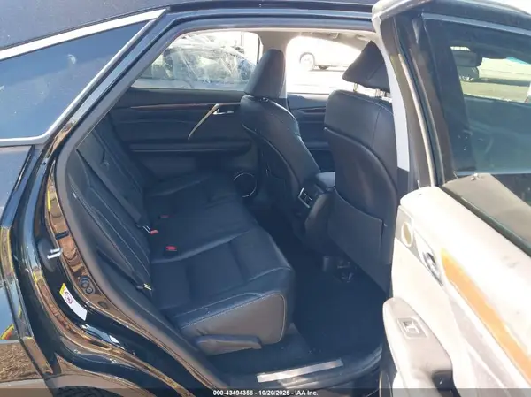 2T2BZMCA2GC050985 2016 LEXUS RX - Image 8