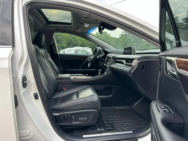 2T2BZMCA2HC054066 2017 LEXUS RX - Image 8