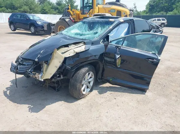 2T2BZMCA2HC061468 2017 LEXUS RX - Image 2