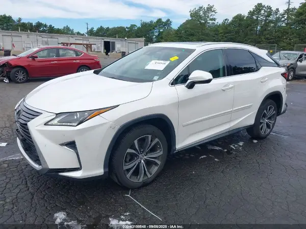 2T2BZMCA2HC065973 2017 LEXUS RX - Image 2