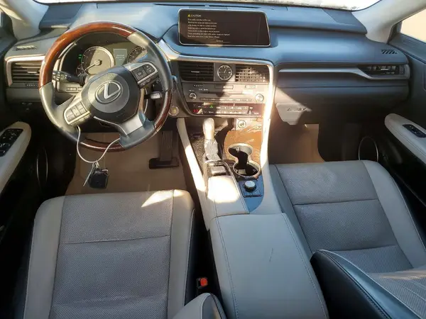 2T2BZMCA2HC084927 2017 LEXUS RX - Image 8