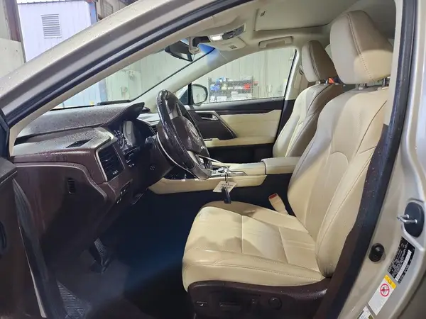2017 LEXUS RX auction photo 7