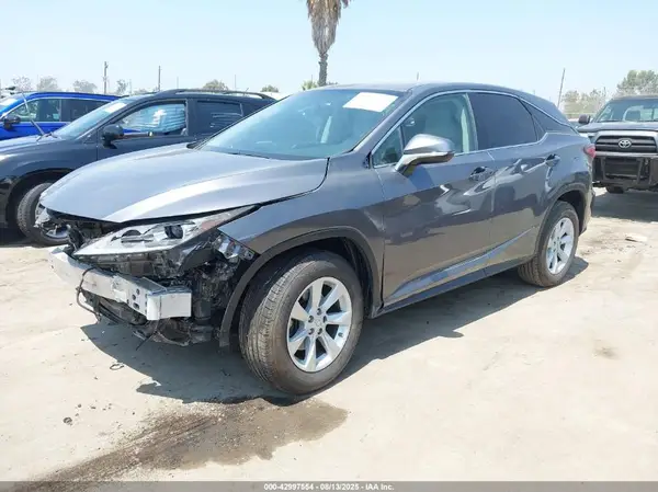 2T2BZMCA2HC102424 2017 LEXUS RX - Image 2