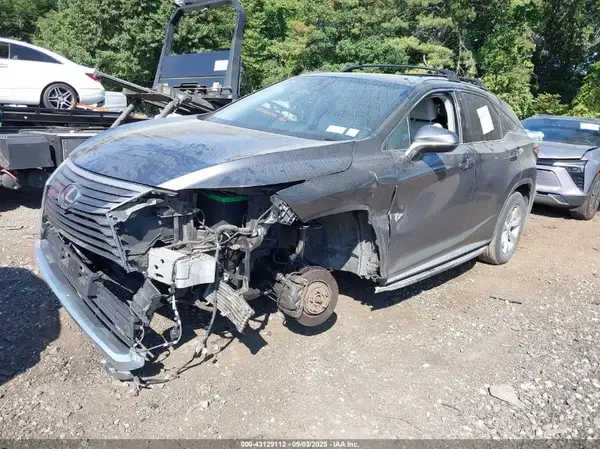 2T2BZMCA2HC106036 2017 LEXUS RX - Image 2