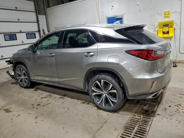 2T2BZMCA2HC110832 2017 LEXUS RX - Image 2