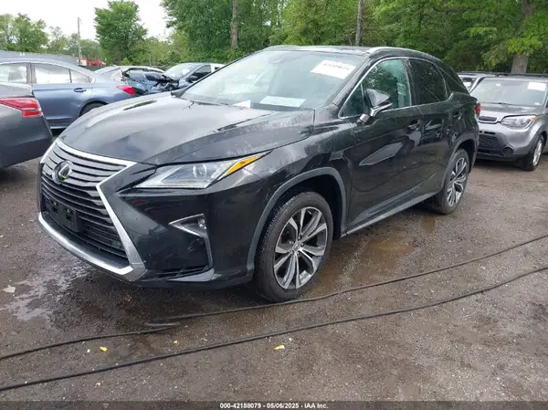 2T2BZMCA2HC116713 2017 LEXUS RX - Image 2