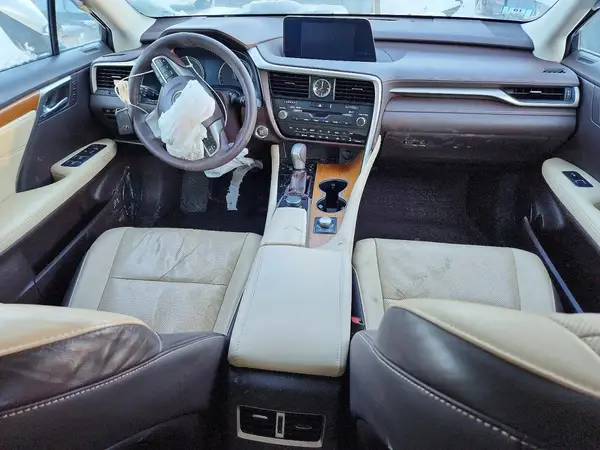 2T2BZMCA2JC137177 2018 LEXUS RX - Image 8
