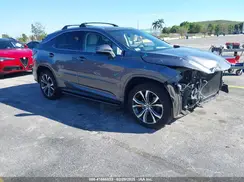 2T2BZMCA2JC144288 2018 LEXUS RX