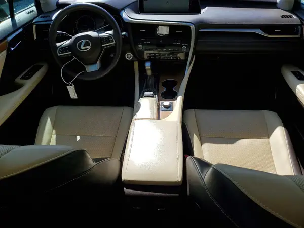 2T2BZMCA2JC150575 2018 LEXUS RX - Image 8