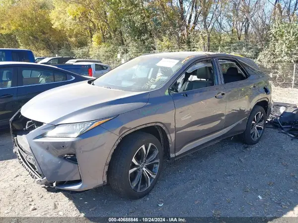 2T2BZMCA2JC154562 2018 LEXUS RX - Image 2