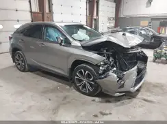 2T2BZMCA2JC161057 2018 LEXUS RX