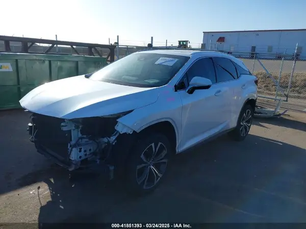 2T2BZMCA2KC174814 2019 LEXUS RX - Image 2