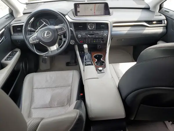 2T2BZMCA2KC175798 2019 LEXUS RX - Image 8