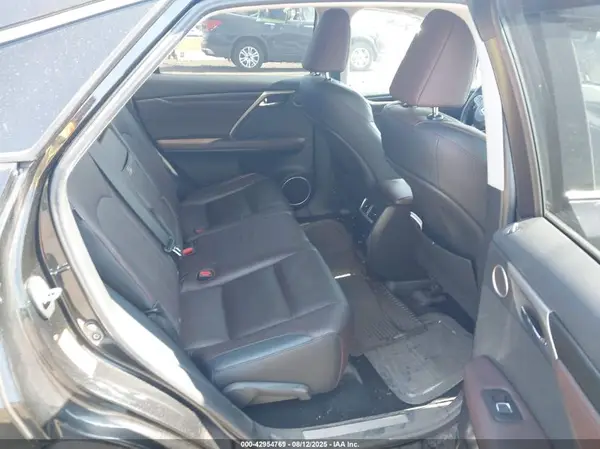 2T2BZMCA2KC180600 2019 LEXUS RX - Image 8
