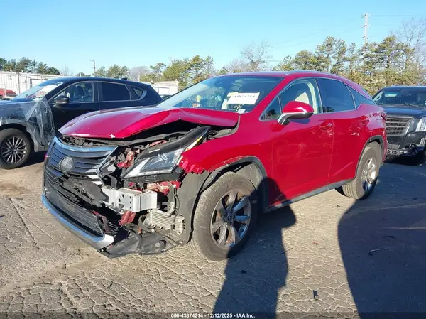 2T2BZMCA2KC190849 2019 LEXUS RX - Image 2
