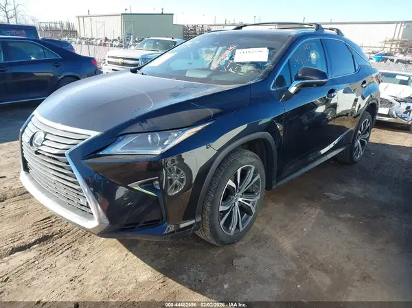 2T2BZMCA2KC194674 2019 LEXUS RX - Image 2