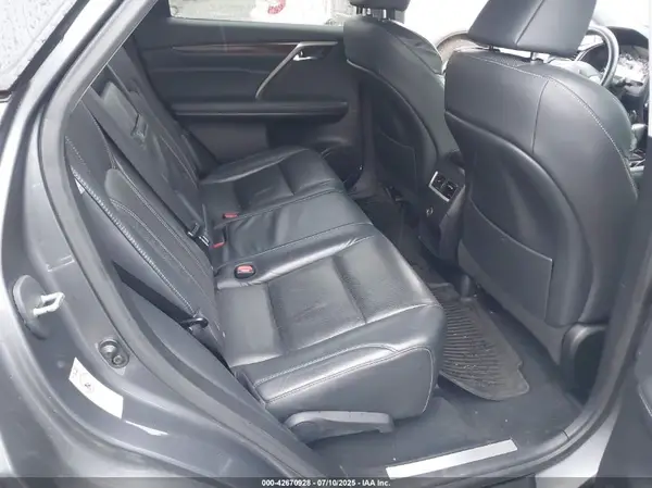 2T2BZMCA3GC003979 2016 LEXUS RX - Image 8