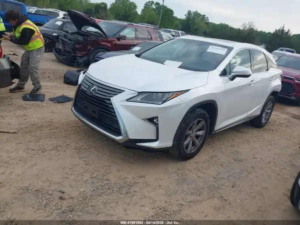 2T2BZMCA3GC010155 2016 LEXUS RX - Image 2