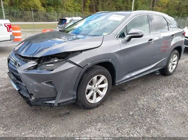 2T2BZMCA3GC023634 2016 LEXUS RX - Image 2