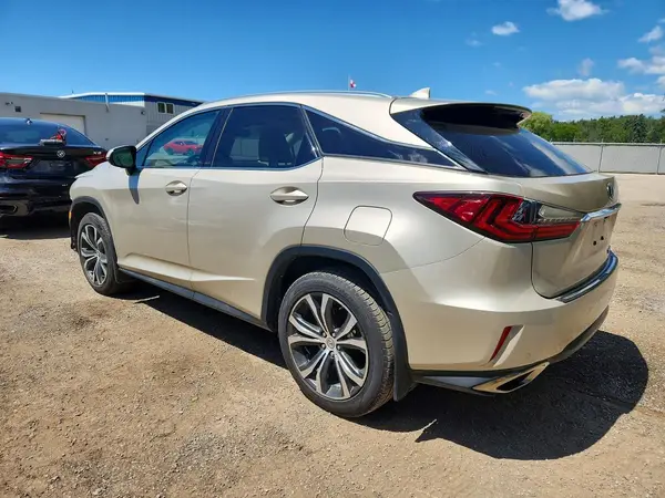2T2BZMCA3GC028946 2016 LEXUS RX - Image 2