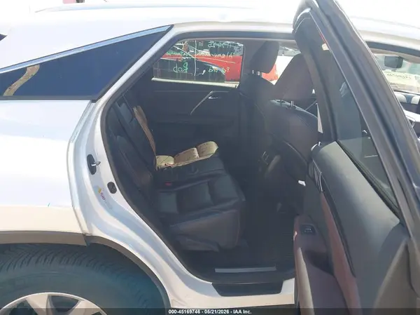 2T2BZMCA3HC057218 2017 LEXUS RX - Image 8