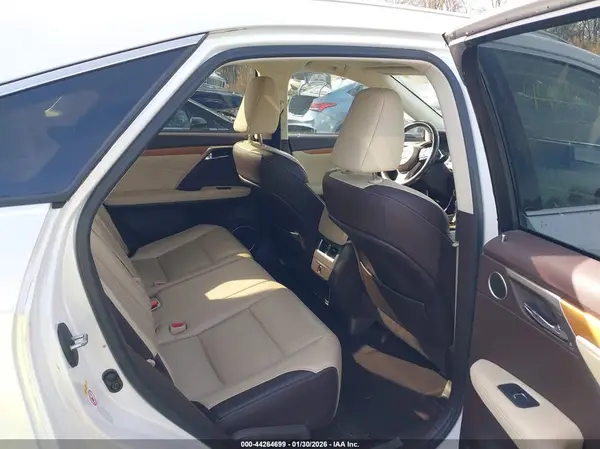 2T2BZMCA3HC063889 2017 LEXUS RX - Image 8