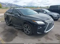 2T2BZMCA3HC090218 2017 LEXUS RX