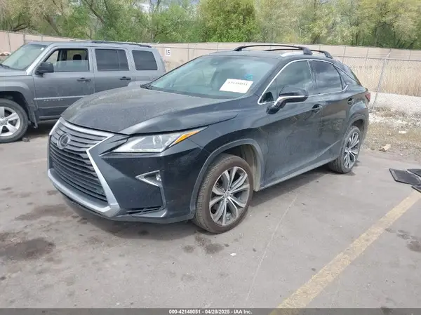 2T2BZMCA3HC090218 2017 LEXUS RX - Image 2