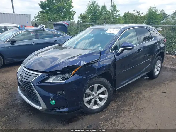 2T2BZMCA3HC097573 2017 LEXUS RX - Image 2