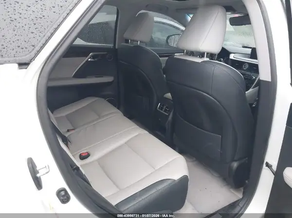 2T2BZMCA3HC111617 2017 LEXUS RX - Image 8