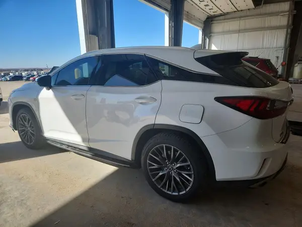 2T2BZMCA3HC119300 2017 LEXUS RX - Image 2