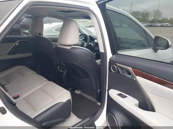 2T2BZMCA3HC124111 2017 LEXUS RX - Image 8