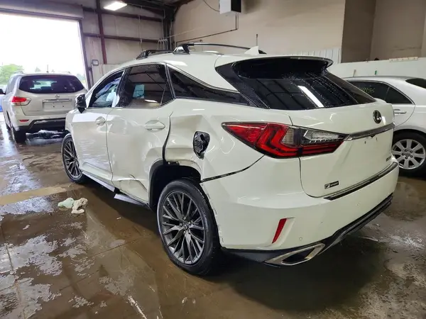 2T2BZMCA3HC126487 2017 LEXUS RX - Image 2