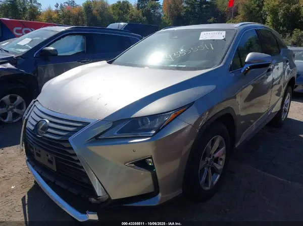 2T2BZMCA3JC138645 2018 LEXUS RX - Image 2