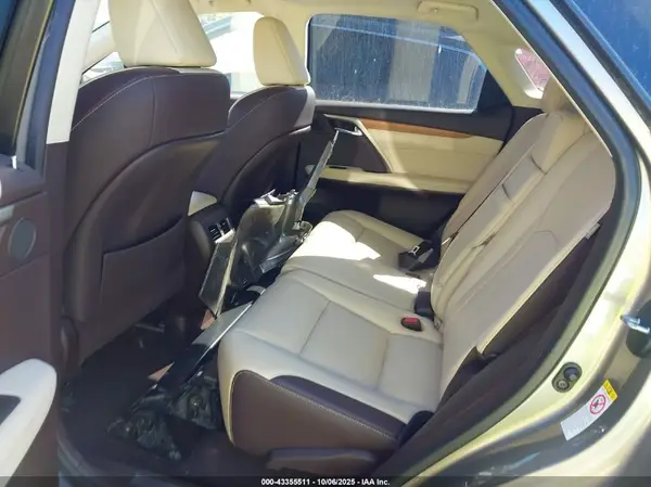 2T2BZMCA3JC138645 2018 LEXUS RX - Image 8