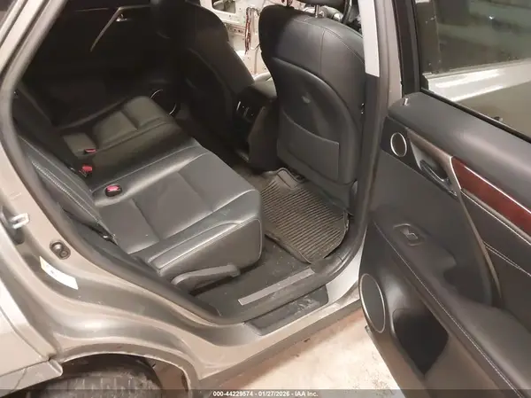 2T2BZMCA3JC140573 2018 LEXUS RX - Image 8