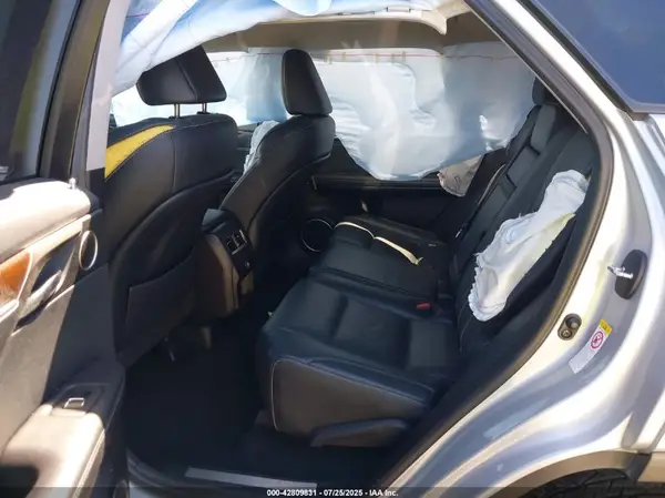 2T2BZMCA3JC140685 2018 LEXUS RX - Image 8