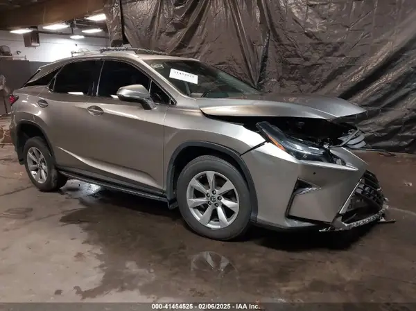 2T2BZMCA3KC170495 2019 LEXUS RX - Image 1