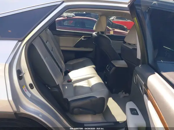 2T2BZMCA3KC175311 2019 LEXUS RX - Image 8