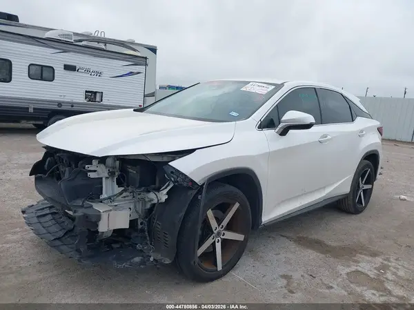 2T2BZMCA3KC175504 2019 LEXUS RX - Image 2