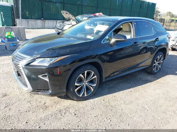 2T2BZMCA3KC193615 2019 LEXUS RX - Image 2