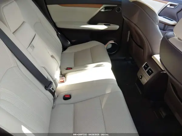 2T2BZMCA3KC193615 2019 LEXUS RX - Image 8