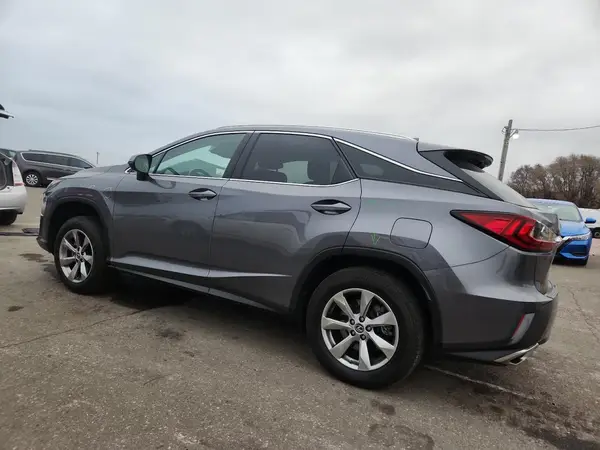 2T2BZMCA3KC204189 2019 LEXUS RX - Image 2